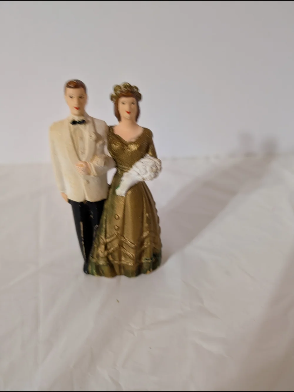 VGT Wedding Cake Topper Bride & Groom Figurine in Gold and White